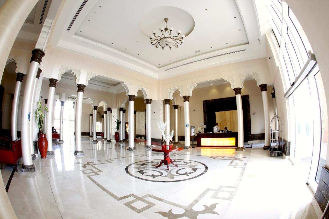 Апартаменты Bay Bliss At Palm Jumeirah With Free Beach Access Дубай Экстерьер фото